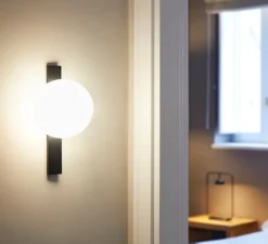 Applique, Circ A-3720, version indoor, noir mat, LED, dim, 2700K, 870 lm, L16cm, H30cm - Estiluz