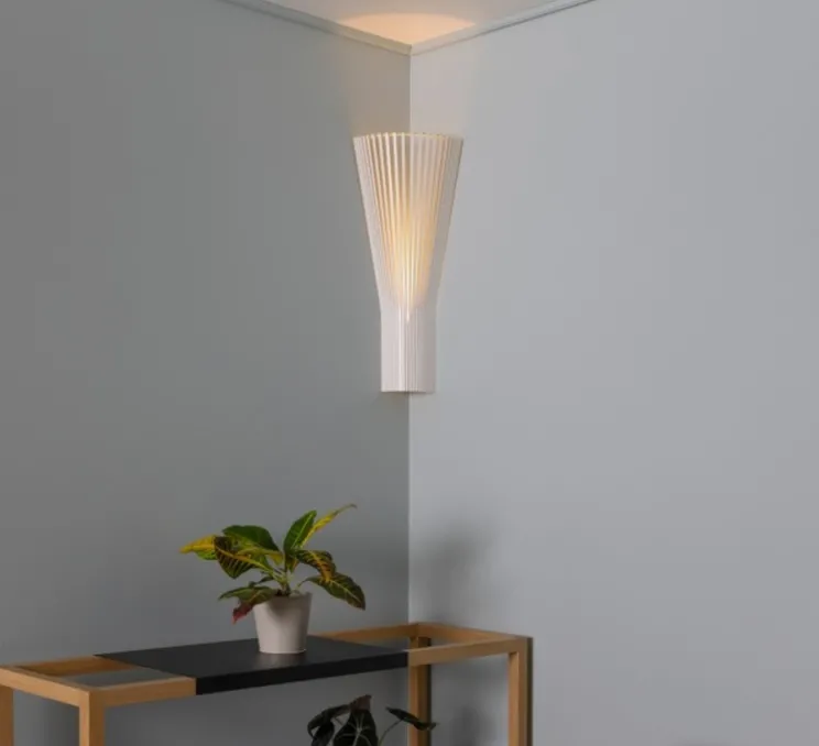 Applique d'angle, Secto 4236, bouleau, sans câble, Ø26cm, H60cm - Secto Design