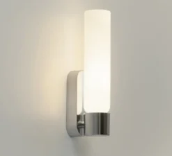 Applique de salle de bain, Dresde, nickel, IP44, LED, 3000k, 563 lm, L4,1cm, H26,7cm - LEDs C4