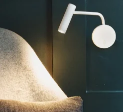 Applique, liseuse, Enna, blanc mat, IP20, LED, orientable, avec interrupteur, 104lm, 2700K, L10cm, H17,5cm - Astro