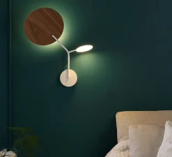 Applique murale, Ballon Wall 3, blanc et noyer, gauche, LED, 3000K, 400lm, L52cm, H41cm - TUNTO