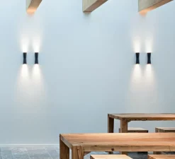 Applique murale, Clessidra 20°+20°, brun foncé, IP55,LED, 3000K, 637lm, Ø7,6cm, H24,2cm - Flos