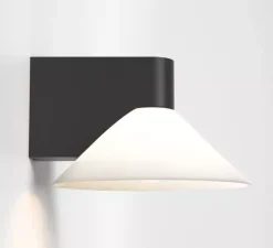 Applique murale, Conic, noir mat, IP44, L20,8cm, H13,4cm - Astro