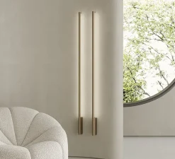 Applique murale, Hilow, laiton satiné, LED, dim, 2700K, 1696 lm, L4cm, H150cm - Panzeri