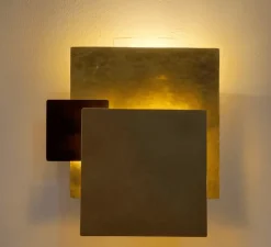 Applique murale, Karo, laiton brossé, martelé et patiné noir, LED, 2700k, 420 lm, L18,5cm, H21,7cm - Ombre portée