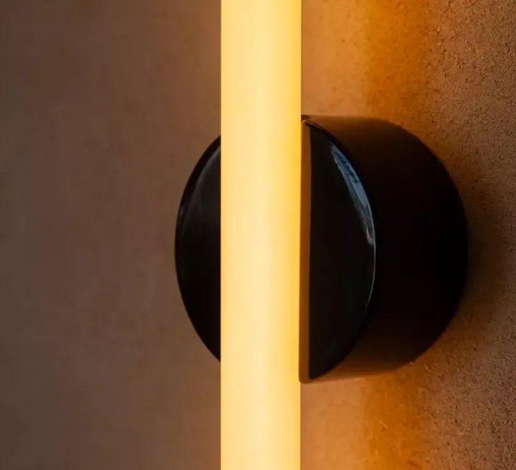 Applique murale, KILTER, gris, IP44, LED, dim, 2700K, 375 lm, L17cm, H64cm - Tala