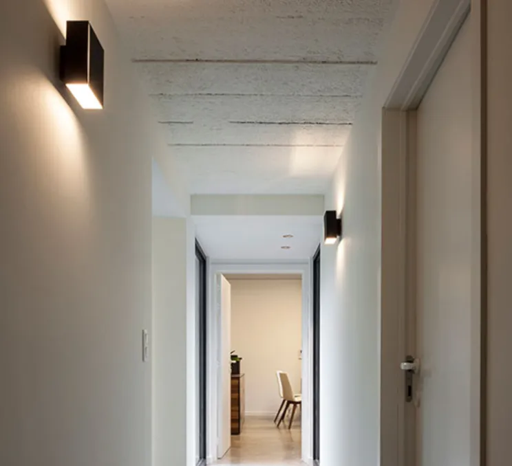 Applique murale LED, Split Medium, noir et blanc, H16cm, L15,2cm - Modular