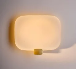 Applique murale, Light Me Tender Horizontal, verre, or, IP44, LED, dim, 2700K, 1430 lm, L30cm, H25cm - DCW éditions Paris