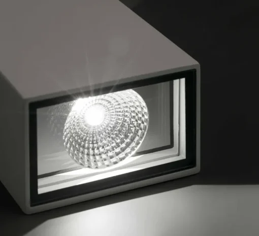 Applique murale, Ling, blanc mat, IP54, LED, 4000K, 315 lm, L9,2cm, H15,7cm - Faro