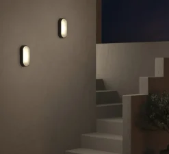 Applique murale, Montréal oval, noir mat, IP44, L12,5cm, H27,5cm - Astro