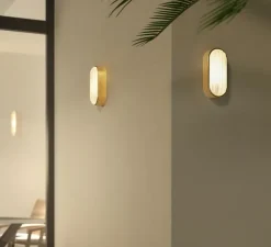 Applique murale, Montreal Oval Coastal, laiton brossé PVD, IP44, L12,5cm, H27,5cm - Astro