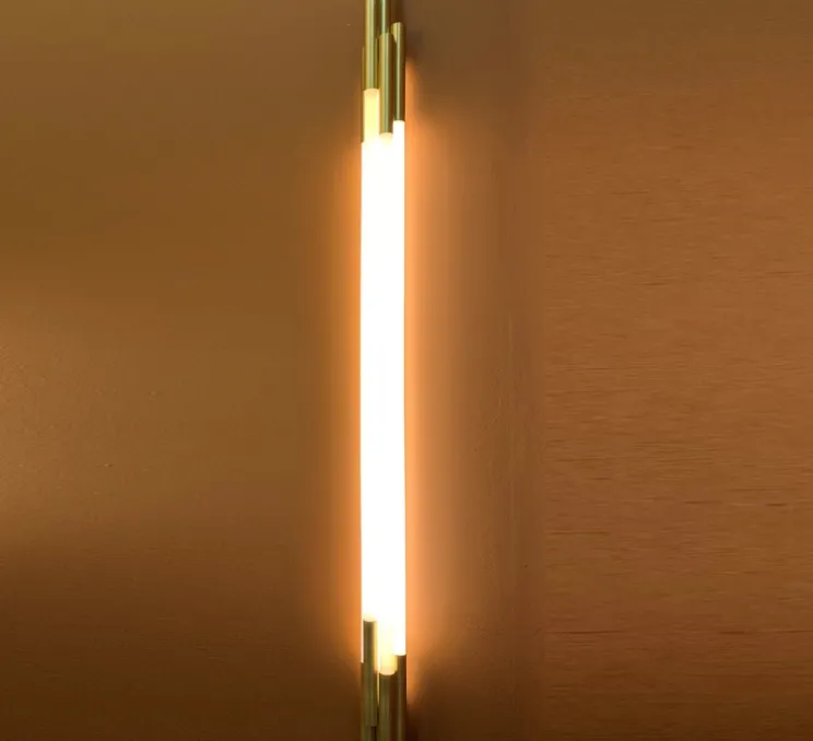 Applique murale, ORG W 1500, blanc, or, 2700K, 1700lm, L150cm, H8,4cm - DCW éditions Paris