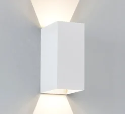 Applique murale, Oslo 160, blanc, IP65, LED, 3000K, 99lm, L7cm, H16cm - Astro