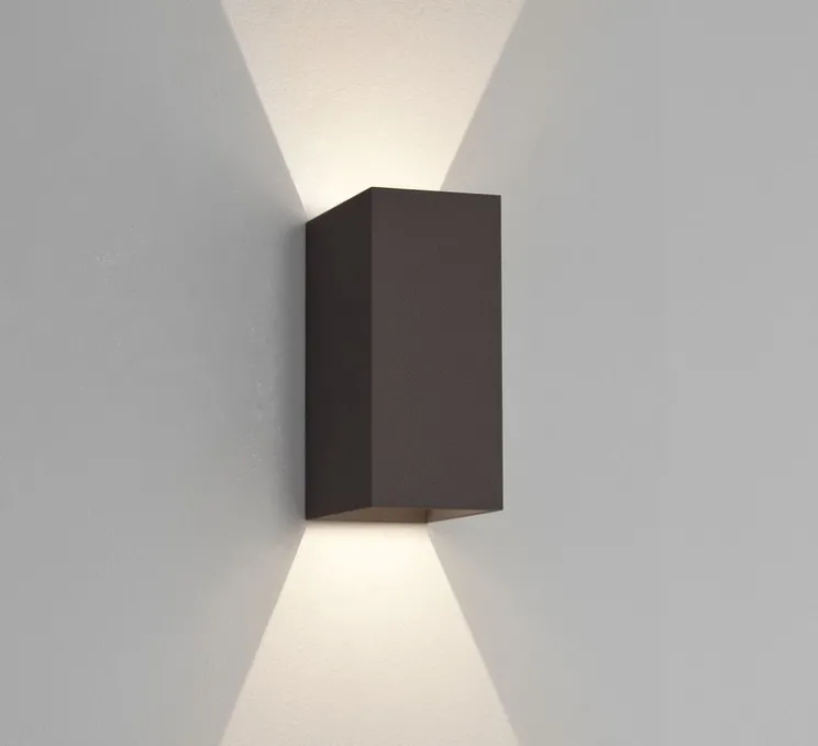 Applique murale, Oslo 160, noir, IP65, LED, 3000K, 99lm, L7cm, H16cm - Astro