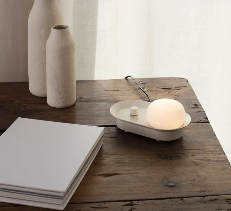 Applique murale ou lampe à poser, Maya, beige, LED, dim, 2700K, 580 lm, L8,9cm, H20,6cm - Faro