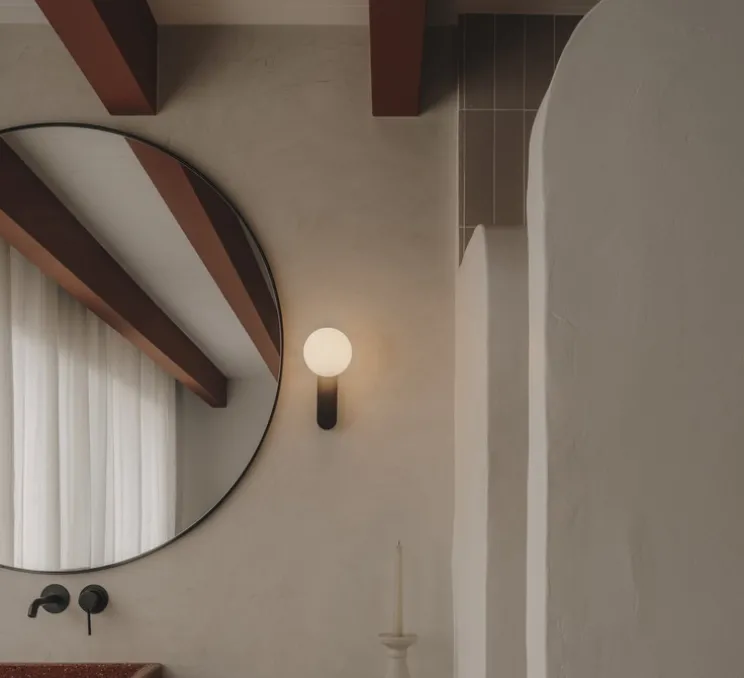 Applique murale, Perlina IP, noir, IP44, LED, dim, 3000K, 355 lm, Ø12cm, H23,7cm - LEDS C4