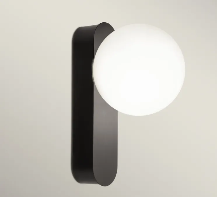 Applique murale, Perlina IP, noir, IP44, LED, dim, 3000K, 355 lm, Ø12cm, H23,7cm - LEDS C4