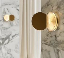 Applique murale, Poudrier, or, IP44, LED, dim, 2700K, 800 lm, L17,3cm, H19,5cm - DCW éditions Paris