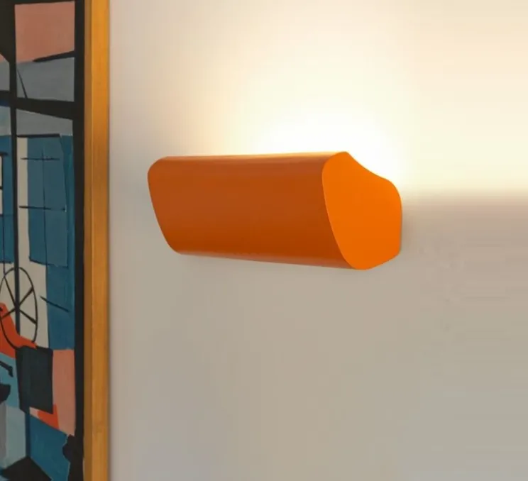 Applique murale, Radieuse, réédition Le Corbusier, orange, L33,4cm, H13,4cm - Nemo Lighting