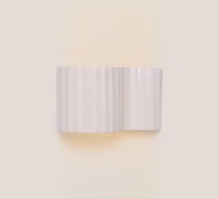 Applique murale, Rippo, blanc coquillage, L22cm, H12,6cm - Lobo Atelier