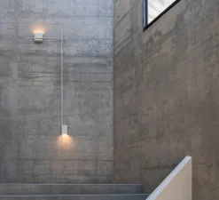 Applique murale, Structural 2617, gris clair, LED, dim, 3000K, 1416 lm, L84cm, H240cm - Vibia