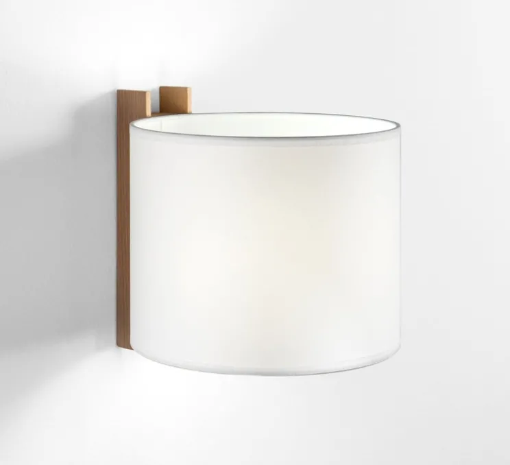 Applique murale, TMM Corto, hêtre, abat-jour blanc, L20cm, H3cm - Santa & Cole