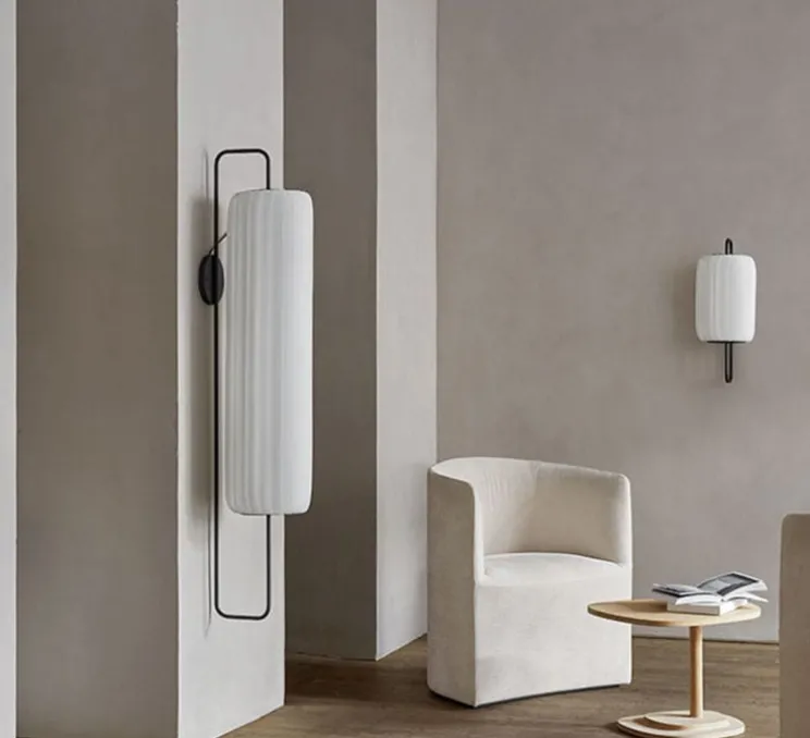 Applique murale, TR37, blanc et noir, L27cm, H58cm - Tom Rossau