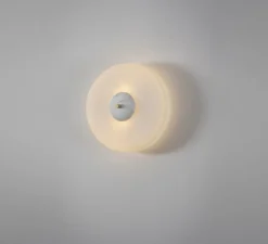 Applique murale, Trave, laiton, marbre carrara, Ø30cm, H12cm - Bert Frank