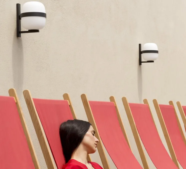 Applique murale, Wally Cestita, noir, IP54, Ø22cm, H24cm - Santa & Cole