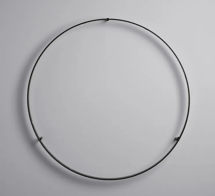 Applique ou plafonnier, Curve 80, avec alimentation déportée, noir, LED, dim, 2700K, 1400 lm, Ø83cm, H8cm - Le Deun