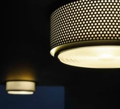Applique ou plafonnier, G13 Small , Dimmable, noir, Ø17cm, H15cm, Pierre Guariche - Sammode