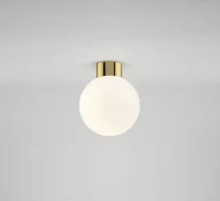 Applique ou plafonnier, Sconce 150, laiton poli, verre opalin, Ø15cm, H18cm - Anastassiades Studio