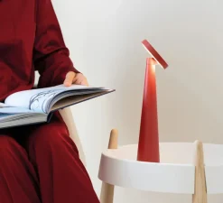 Baladeuse, Angelina, rouge, LED, dim, 2200-3000K, 200 - 239 lm, Ø8,5cm, H26cm - Zafferano