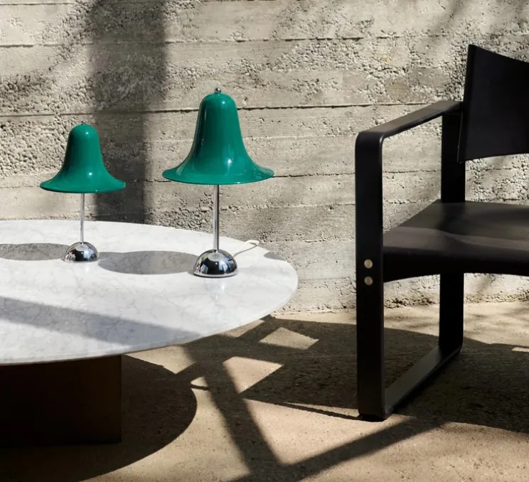 Baladeuse d'extérieur, Pantop 23, USB-C, bleu sarcelle foncé, IP44, Ø18cm, H30cm - Verpan