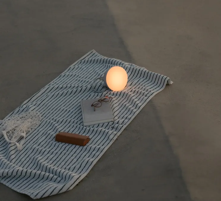 Baladeuse, d'extérieur, Sphere Adventure, gris chaud, IP67, LED, dim, 2700K-3300K, 350 lm, Ø14cm, H9,5cm - New Works