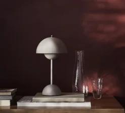 Baladeuse, Flowerpot VP9, gris clair mat, IP44, LED, 2700K, 325lm, Ø16cm, H29,5cm - Andtradition