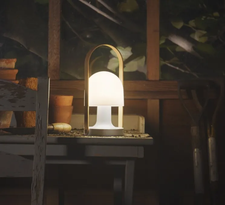 Baladeuse, Follow me, blanc, LED,2700K, 135lm Ø12,3cm, H28,8cm - Marset