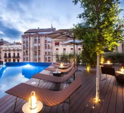 Baladeuse, Follow me, blanc, LED,2700K, 135lm Ø12,3cm, H28,8cm - Marset