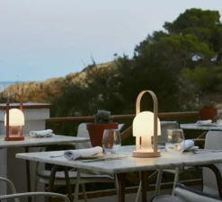 Baladeuse, Follow Me, rose, LED, 2700K, 135lm, Ø12,3cm, H28,8cm - Marset