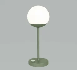 Baladeuse, Lampe à poser H41 MAX , vert cactus, Mooon! IP44, dim, 2700K-4000K, 200lm-300lm, Ø15cm, H41cm - Fermob