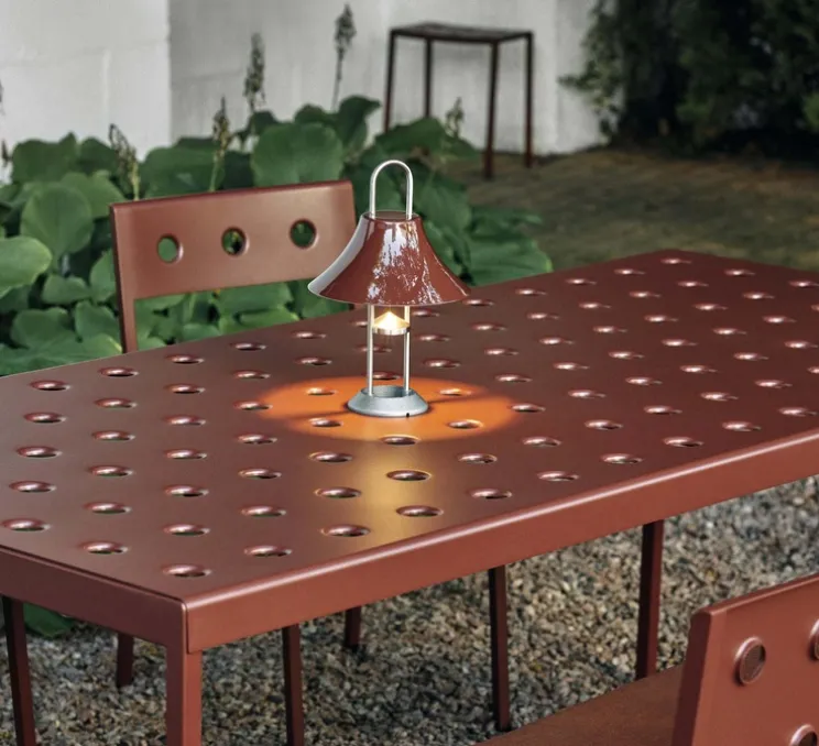 Baladeuse, Mousqueton, fer rouge, IP44, LED, dim, 2550K, 157 lm, Ø19,5cm, H30,5cm - HAY