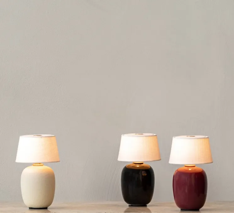 Baladeuse, Torso, rubis, LED, dim, 2700K, 150lm, Ø11,7cm, H19,6cm - Audo Copenhagen