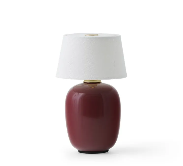 Baladeuse, Torso, rubis, LED, dim, 2700K, 150lm, Ø11,7cm, H19,6cm - Audo Copenhagen
