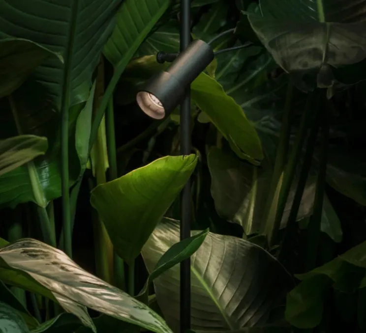 Borne, Palosanto B 5/83, noir, IP65, LED, dim, 2700K, Ø5,2cm, H83cm - Marset