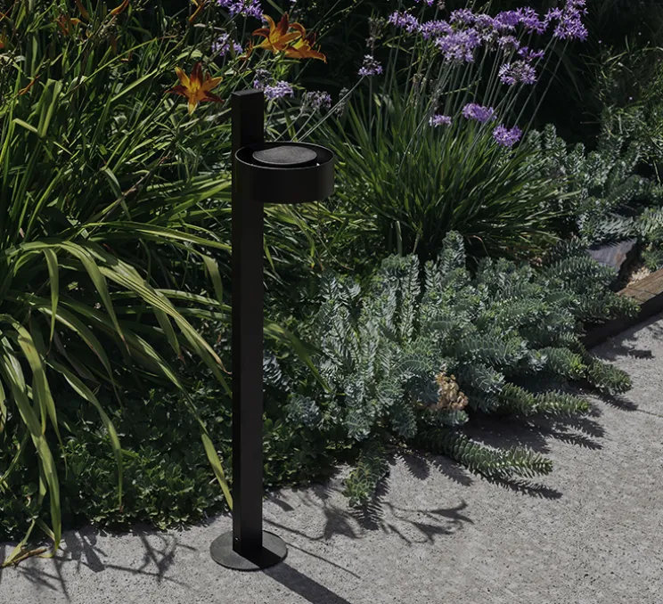 Borne, Plaff-on! B IP65, noir, IP65, LED, 2700K, 571 lm, Ø16cm, H75,5cm - Marset