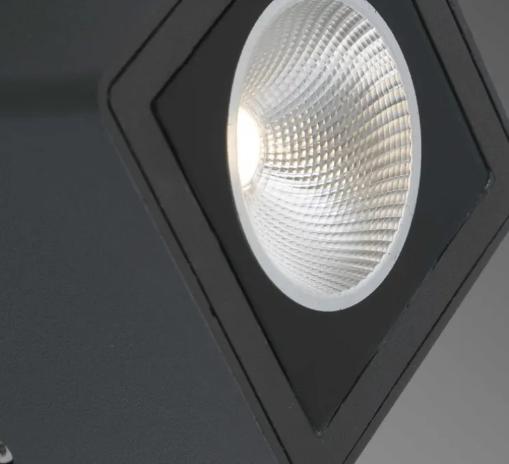 Borne, Sobek, noir, LED, L8cm, H33cm, IP65, 50° - Faro