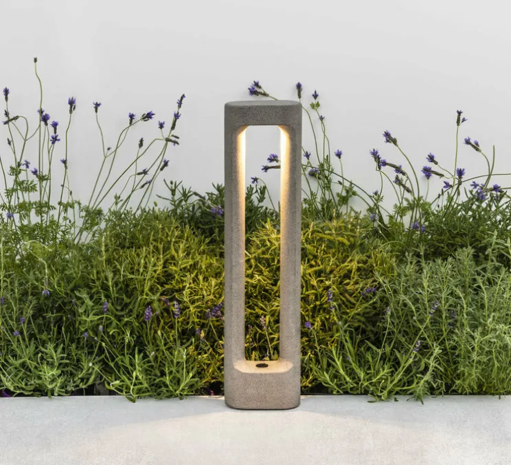 Borne, Totem 611, gris, IP55, LED, 2700K, 370 lm, L15cm, H61,1cm - Faro