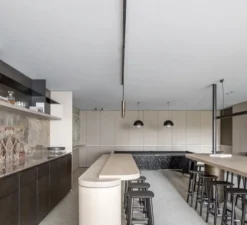 Composition, Rail, Pista, Spots Minude suspendu, noir, bronze, LED, dim, 2700K, 2975 lm, L300cm, H2,1cm - Modular