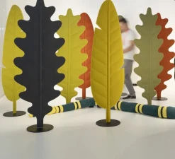 Lampadaire acoustique, Eden F3 feuille d'alocasia, gris fumé, LED, 2700K, 3500 lm, L70cm, H165cm - Rotaliana