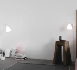 Lampadaire, Caravaggio Read, opal, Ø36,2cm, H110cm - FRITZ HANSEN